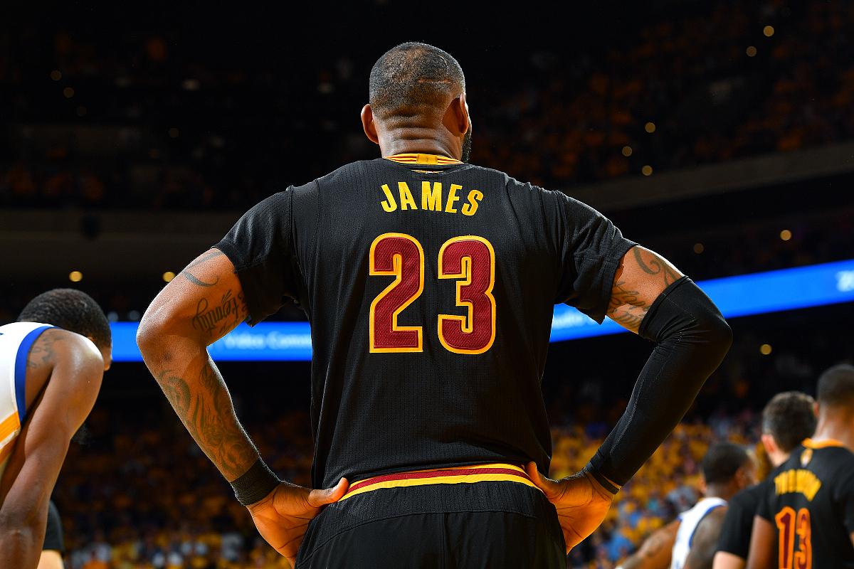 九游体育-关于詹姆斯连续五场比赛得分超过绝杀，中国队挑战极限！的信息